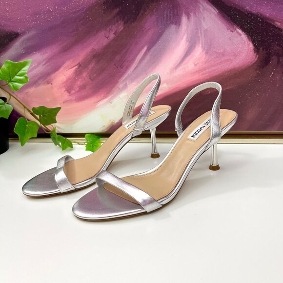 Steve Madden Elma Slingback high‎ Heel Sandal in silver Size 8.5 - Picture 2 of 11